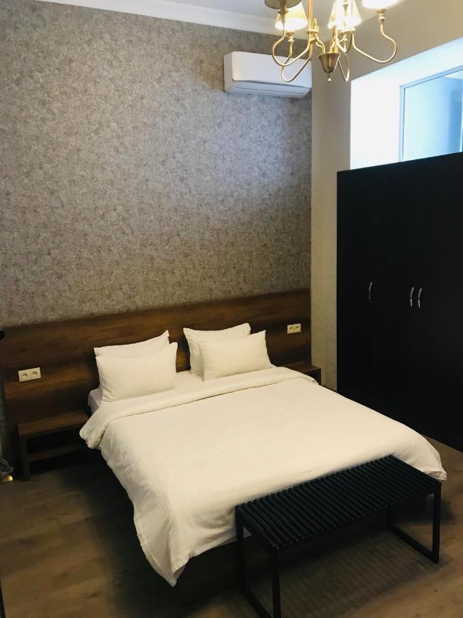 2Nd Floor Hotel Tbilisi Exterior foto